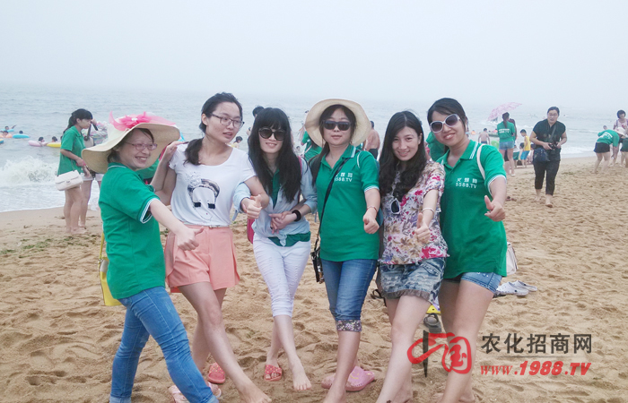 �����ڱ̺��{��֮�g������