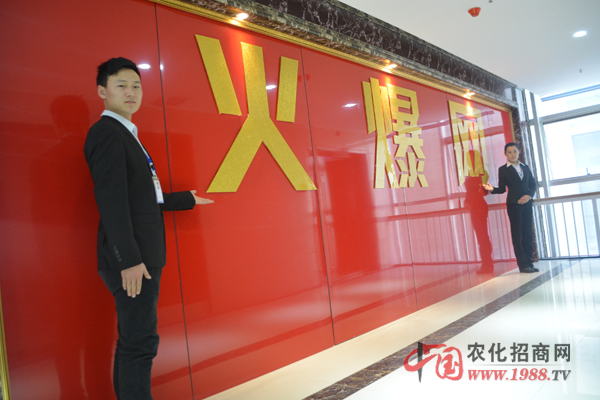 �J(r��n)�湤��