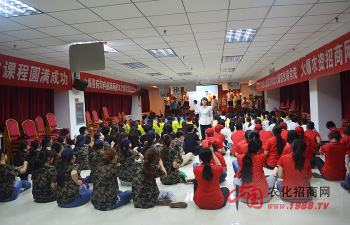 ͻ���������l(f��)�F(xi��n)�挍���Լ�