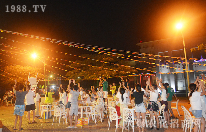 2016�B�Ƹ�֮�У������������p���� (t��ng)�󺣵���