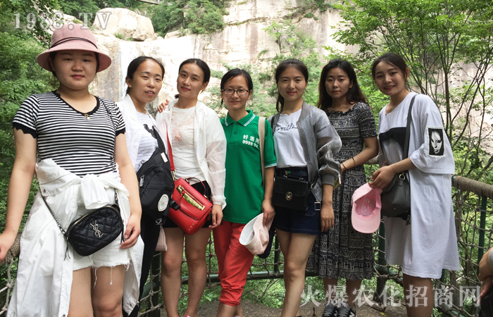 �]�б��˸��ߵ�ɽ���]�б��_���L��·