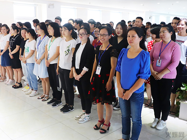 �c��ͬ�����pϲ�R�T���𱬾W(w��ng)�l(f��)������YƷ������(ch��ng)��Ո(q��ng)200���T�����Ӱ��