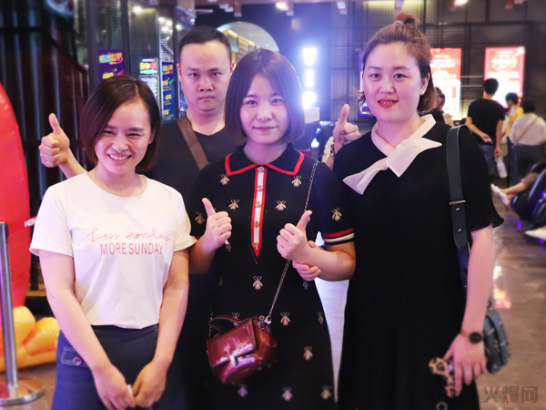 �c��ͬ�У��pϲ�R�T���𱬾W(w��ng)�l(f��)������YƷ������(ch��ng)��Ո(q��ng)200���T�����Ӱ��