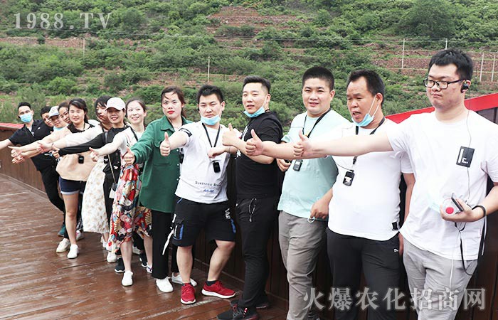 全力以赴，做更好的自己！