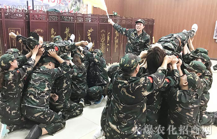 2020�����������ƵZǰ�У�