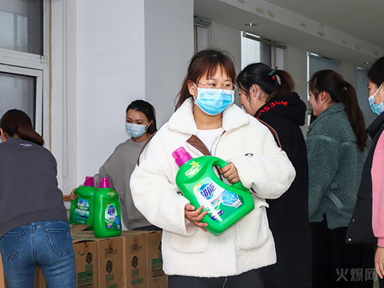 ���L(f��ng)���㣬���ڷ��A��������Ů��(ji��)���𱬾W(w��ng)�ɰl(f��)Ů�񌣌ٶY����