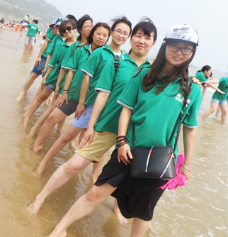 �𱬾�������һ�ӣ��ۂ��։��^��