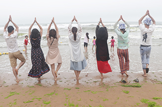 �g��Ц�Z(y��)���M������֮�����M�@�𱬜�����