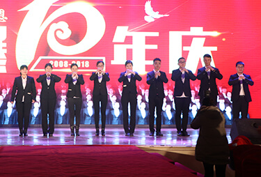 �𱬴��v�����s��Ӣ�o��Ұ�������