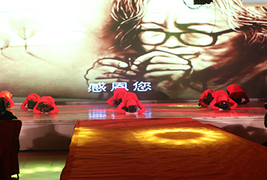 ֪�����ж�����(b��o)�������Z(y��)������D�����o�҂����\(ch��ng)����ĸЄ�(d��ng)��